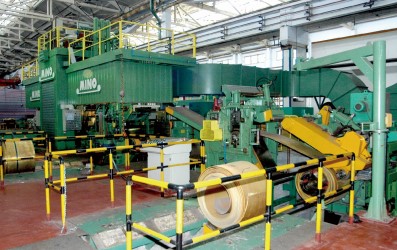 810軋機(jī)用于0.65㎜至15㎜銅及銅合金的軋制.jpg